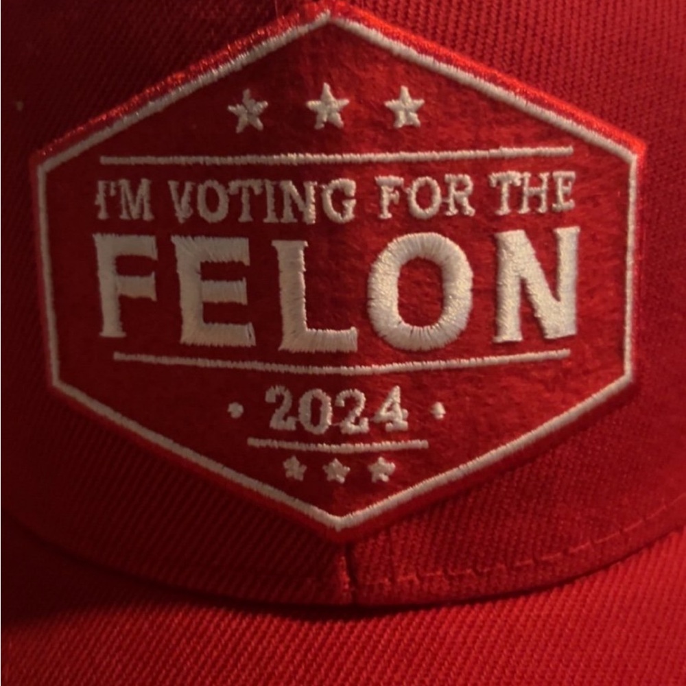 Trump hat - Picture 3 of 5